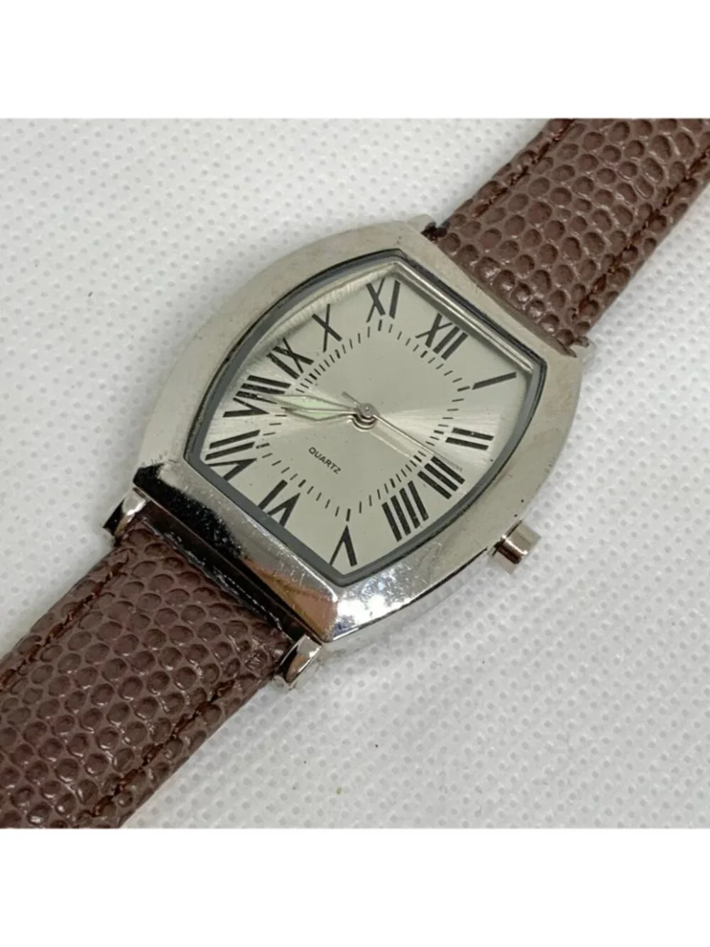 Vintage SKC men’s classic wrist watch silver tone 30mm Roman indices running